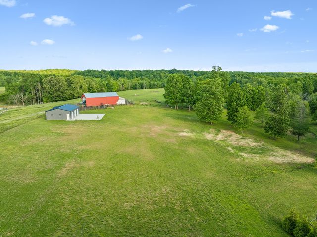 7899 W Lick Creek Rd, Primm Springs, TN 38476