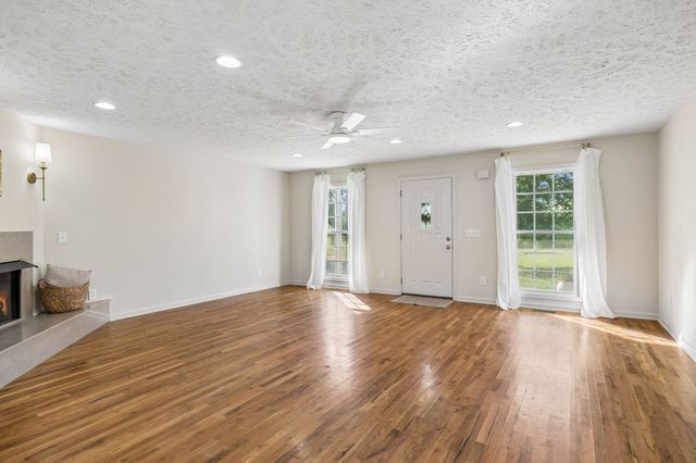 7899 W Lick Creek Rd, Primm Springs, TN 38476