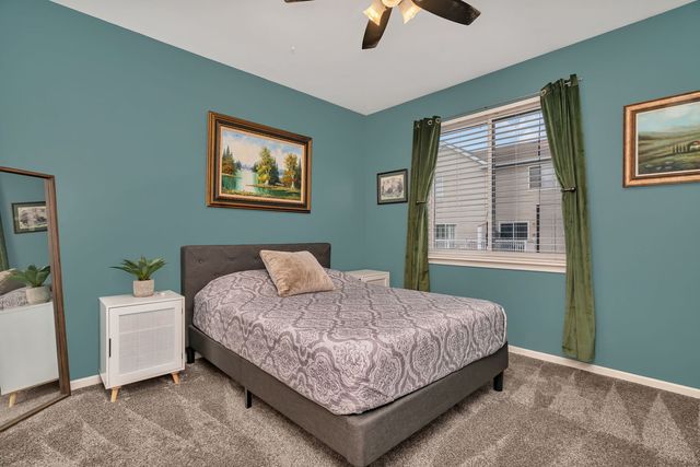 3540 Woodside Court, Joliet, IL 60431