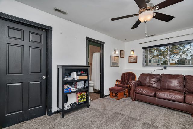 3540 Woodside Court, Joliet, IL 60431