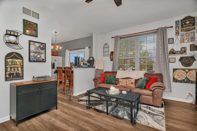 3540 Woodside Court, Joliet, IL 60431