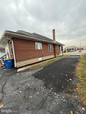 165 S 32ND ST, Camp Hill, PA 17011