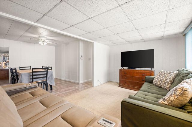 74711 Dillon Road 318, Desert Hot Springs, CA 92241