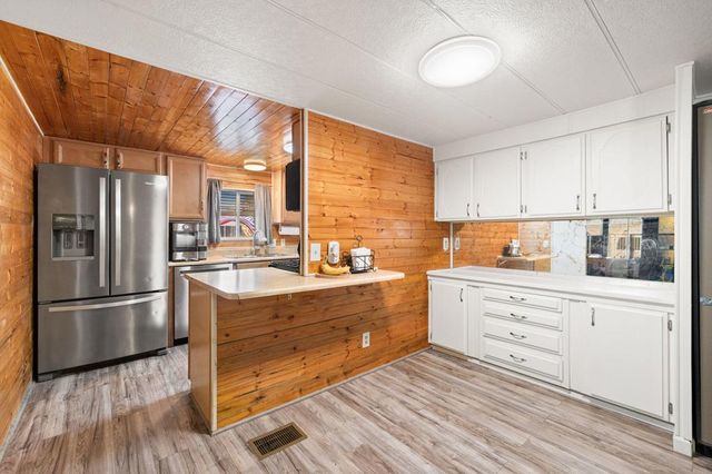 74711 Dillon Road 318, Desert Hot Springs, CA 92241