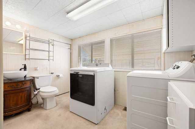 74711 Dillon Road 318, Desert Hot Springs, CA 92241