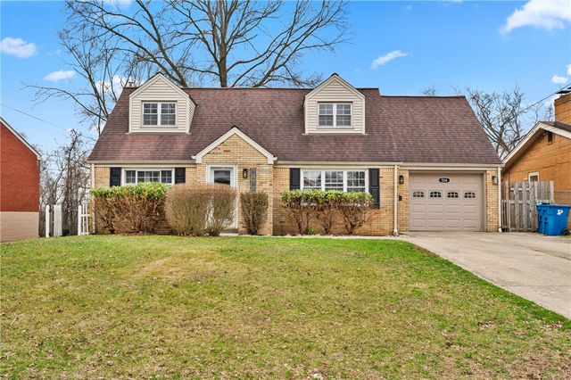 554 Saint Clair Dr, Penn Hills, PA 15147