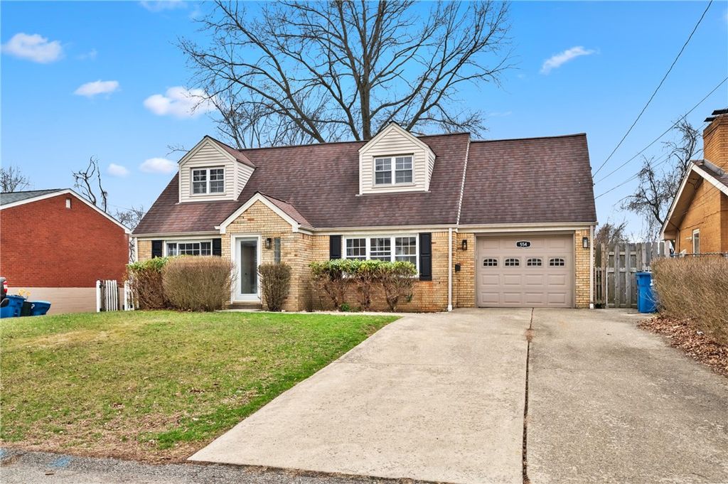 554 Saint Clair Dr, Penn Hills, PA 15147