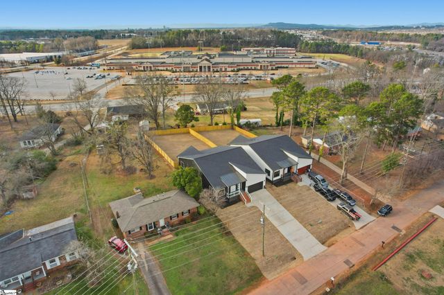 301 Jacquline Lane, Greenville, SC 29607