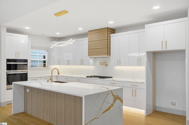 301 Jacquline Lane, Greenville, SC 29607