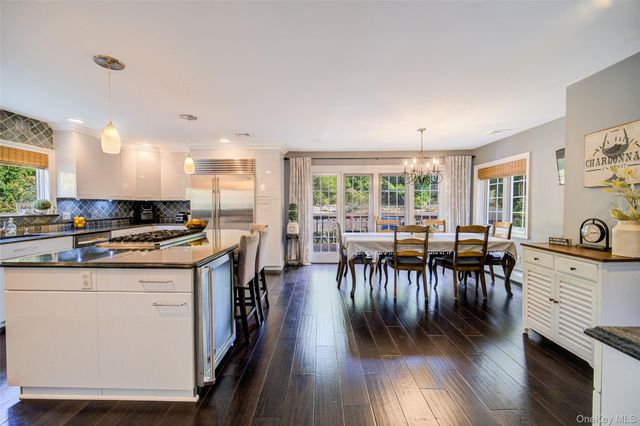 16 Arapaho Court, Suffern, NY 10901