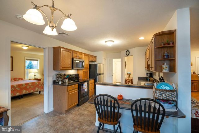 245 ARCHERS GLEN CIR, Bellefonte, PA 16823