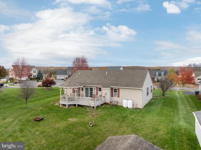 245 ARCHERS GLEN CIR, Bellefonte, PA 16823
