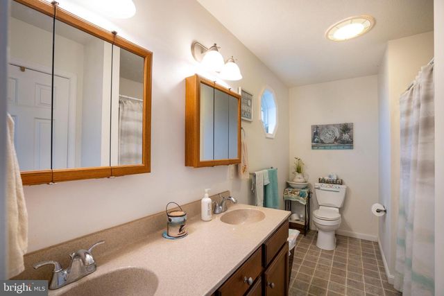 245 ARCHERS GLEN CIR, Bellefonte, PA 16823