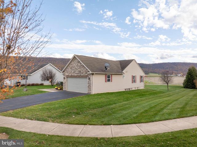 245 ARCHERS GLEN CIR, Bellefonte, PA 16823