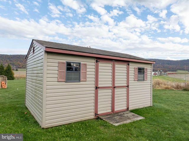 245 ARCHERS GLEN CIR, Bellefonte, PA 16823