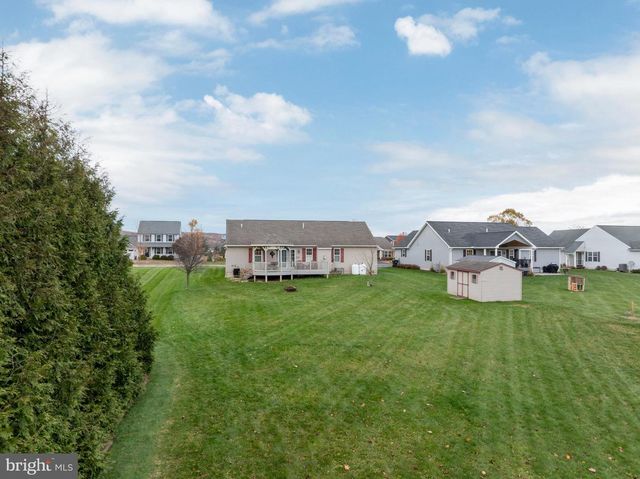 245 ARCHERS GLEN CIR, Bellefonte, PA 16823
