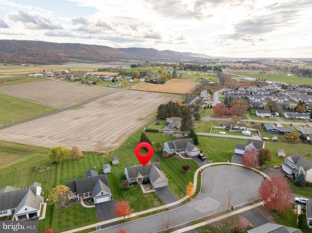 245 ARCHERS GLEN CIR, Bellefonte, PA 16823