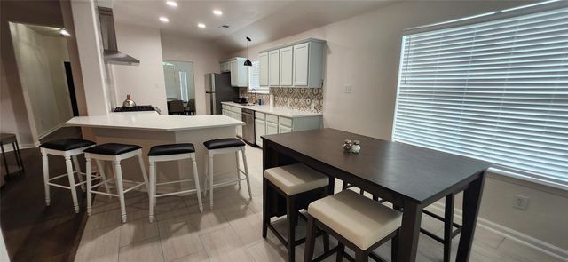 17238 Maple Hollow Drive, Sugar Land, TX 77498