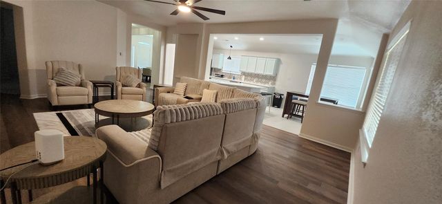 17238 Maple Hollow Drive, Sugar Land, TX 77498