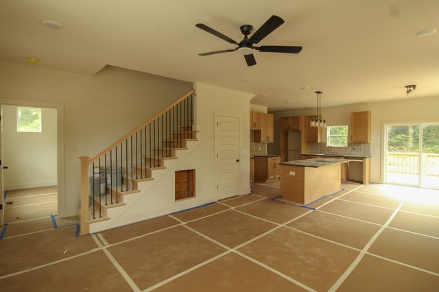 6665 Hester Rd, Springfield, TN 37172