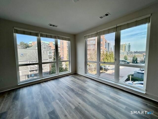 112a Southfield Avenue 312, Stamford, CT 06902