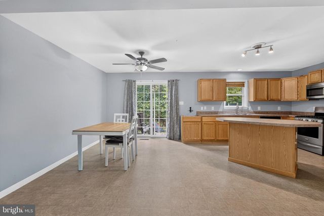1231 BUFFALO AVE, Mays Landing, NJ 08330