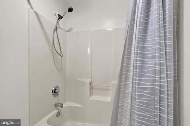 1231 BUFFALO AVE, Mays Landing, NJ 08330