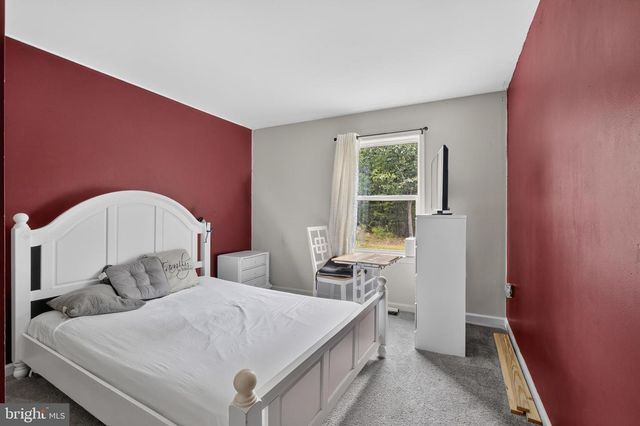 1231 BUFFALO AVE, Mays Landing, NJ 08330
