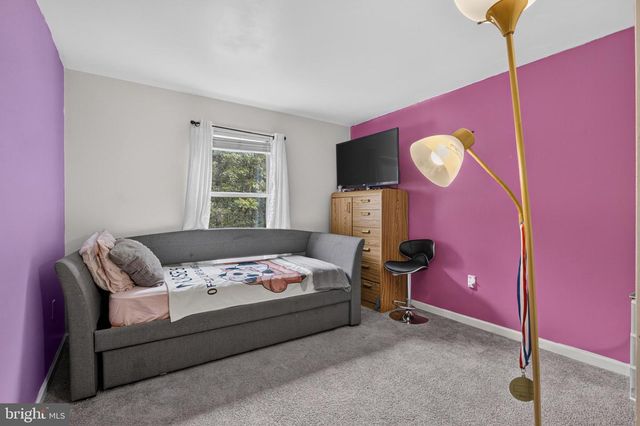 1231 BUFFALO AVE, Mays Landing, NJ 08330