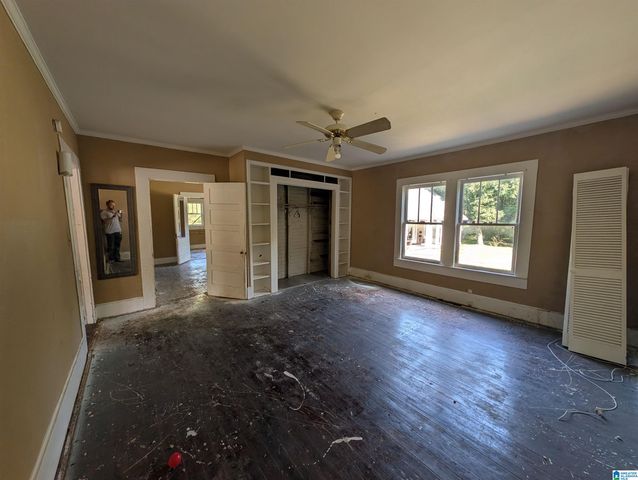 312 N PINE HILL ROAD, Tarrant, AL 35217
