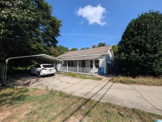 312 N PINE HILL ROAD, Tarrant, AL 35217