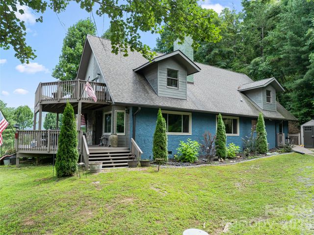 152 Worley Cove Road, Leicester, NC 28748