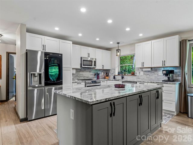 152 Worley Cove Road, Leicester, NC 28748