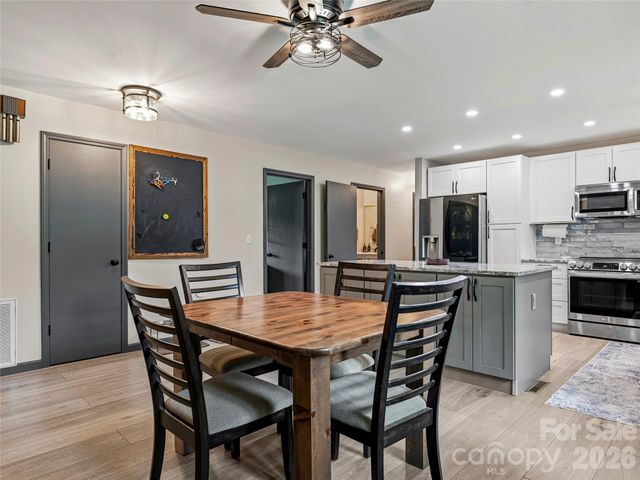 152 Worley Cove Road, Leicester, NC 28748