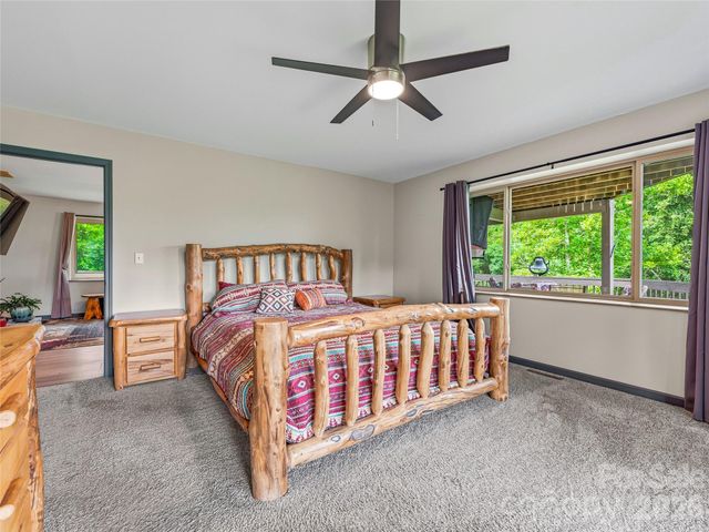 152 Worley Cove Road, Leicester, NC 28748