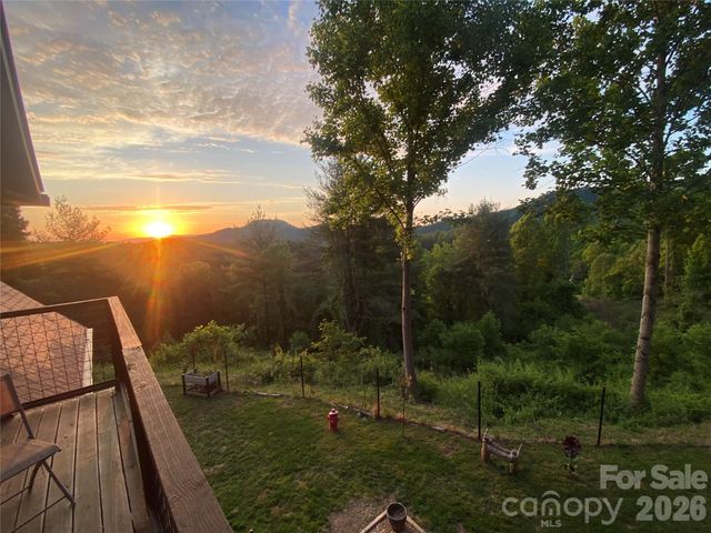 152 Worley Cove Road, Leicester, NC 28748