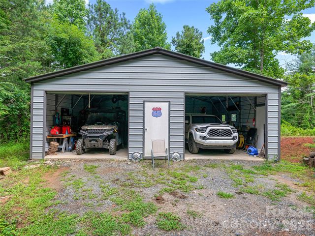 152 Worley Cove Road, Leicester, NC 28748