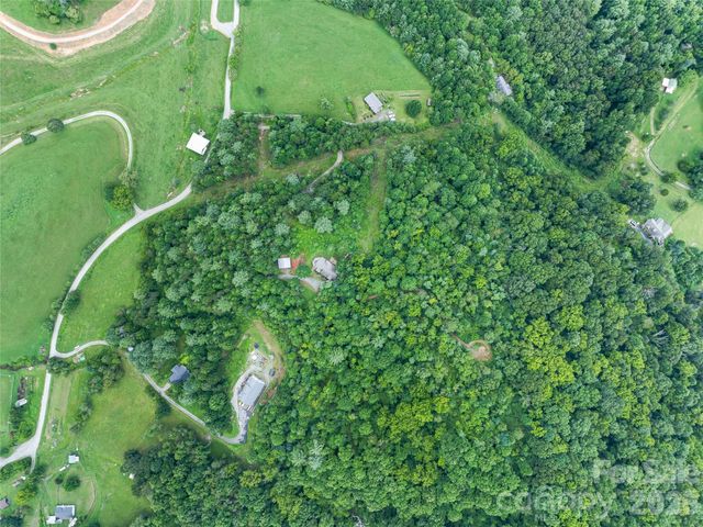 152 Worley Cove Road, Leicester, NC 28748