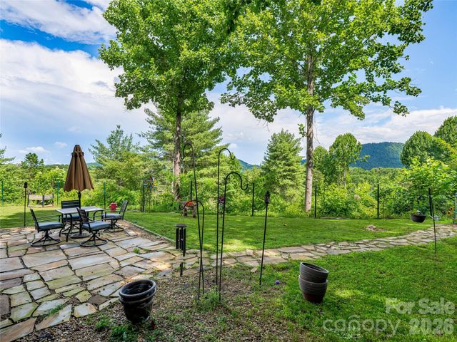 152 Worley Cove Road, Leicester, NC 28748