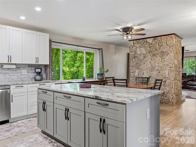 152 Worley Cove Road, Leicester, NC 28748