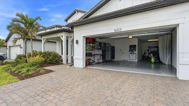 16313 HIDDEN OAK LOOP, Bradenton, FL 34211