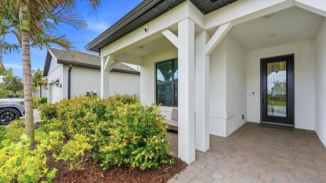 16313 HIDDEN OAK LOOP, Bradenton, FL 34211