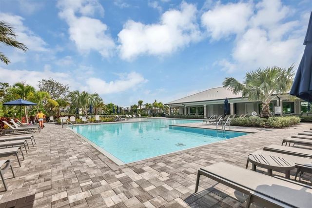 16313 HIDDEN OAK LOOP, Bradenton, FL 34211