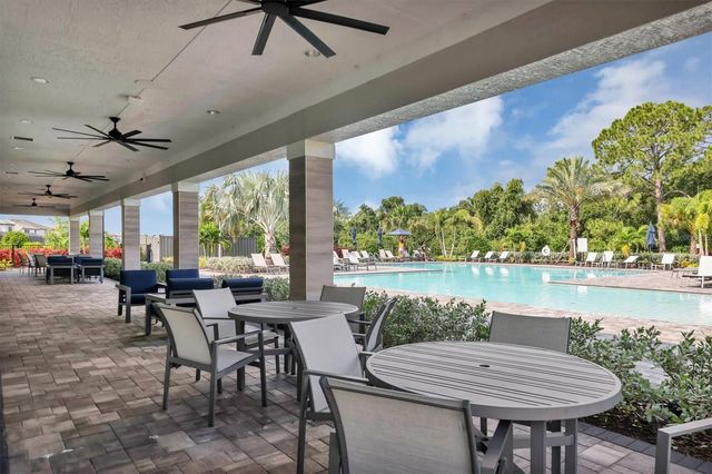 16313 HIDDEN OAK LOOP, Bradenton, FL 34211