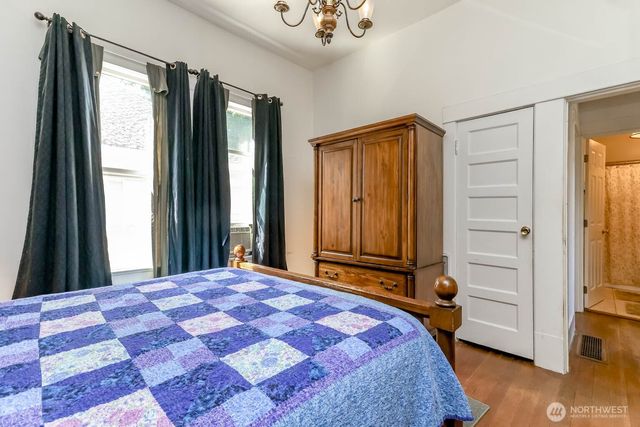 503 5th Avenue S, Kent, WA 98032