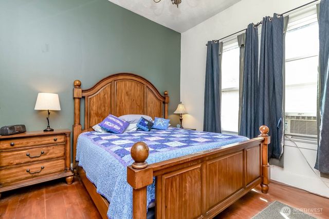 503 5th Avenue S, Kent, WA 98032