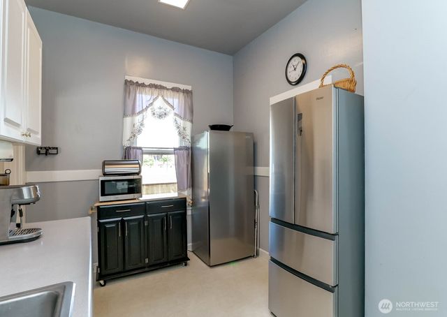 503 5th Avenue S, Kent, WA 98032