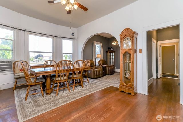 503 5th Avenue S, Kent, WA 98032