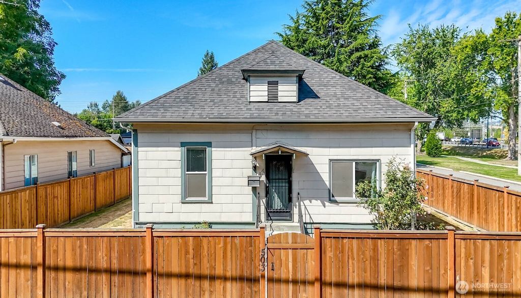 503 5th Avenue S, Kent, WA 98032