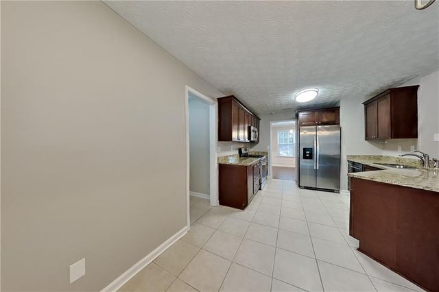 5197 Running Doe Drive, Suwanee, GA 30024